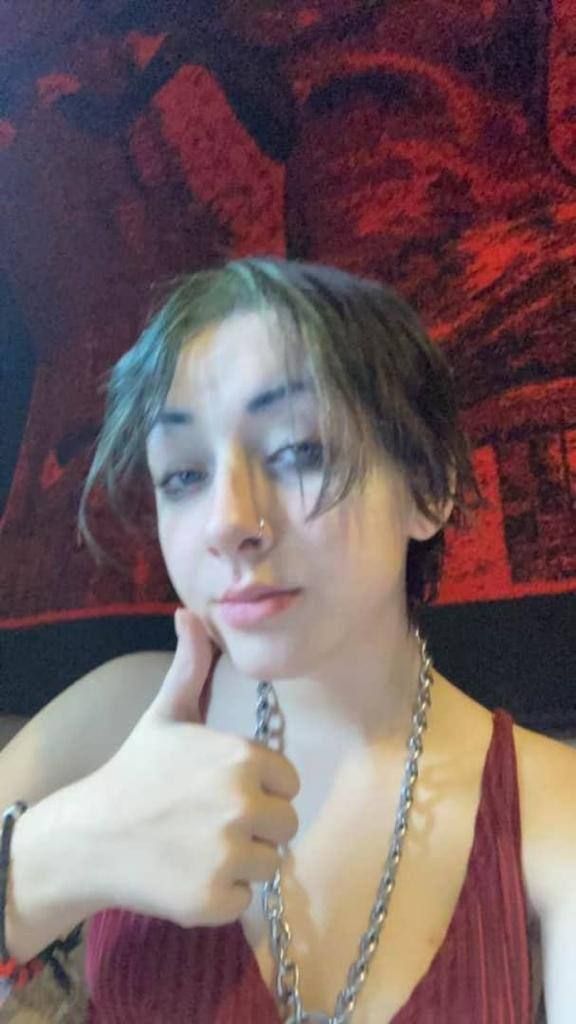 Hi guys💋✦️🖐✦ ,my name is Lucy I live alone in my home, an appointment time in a low rate including 💋 💦. 👅Dgoggy Style/👅69St - Image 2